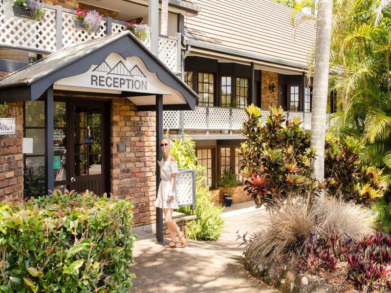 Montville Mountain Inn Exterior foto